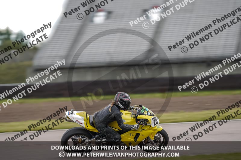 Rockingham no limits trackday;enduro digital images;event digital images;eventdigitalimages;no limits trackdays;peter wileman photography;racing digital images;rockingham raceway northamptonshire;rockingham trackday photographs;trackday digital images;trackday photos